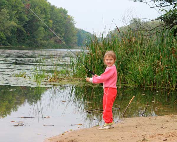 Красивое фото на тему: Дети и женщины на рыбалке № 25