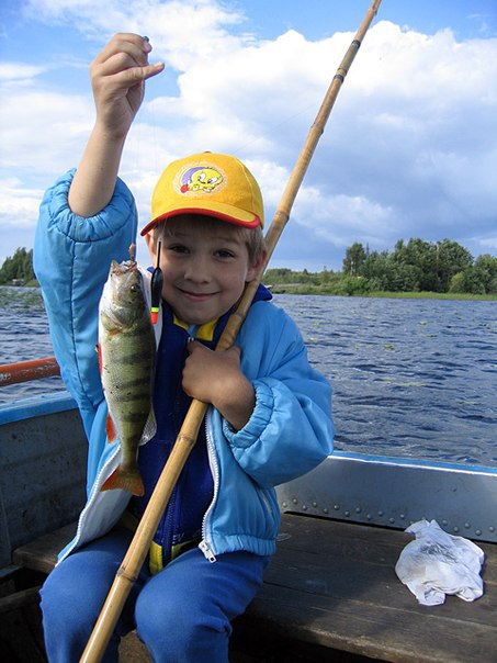 Красивое фото на тему: Дети и женщины на рыбалке № 51